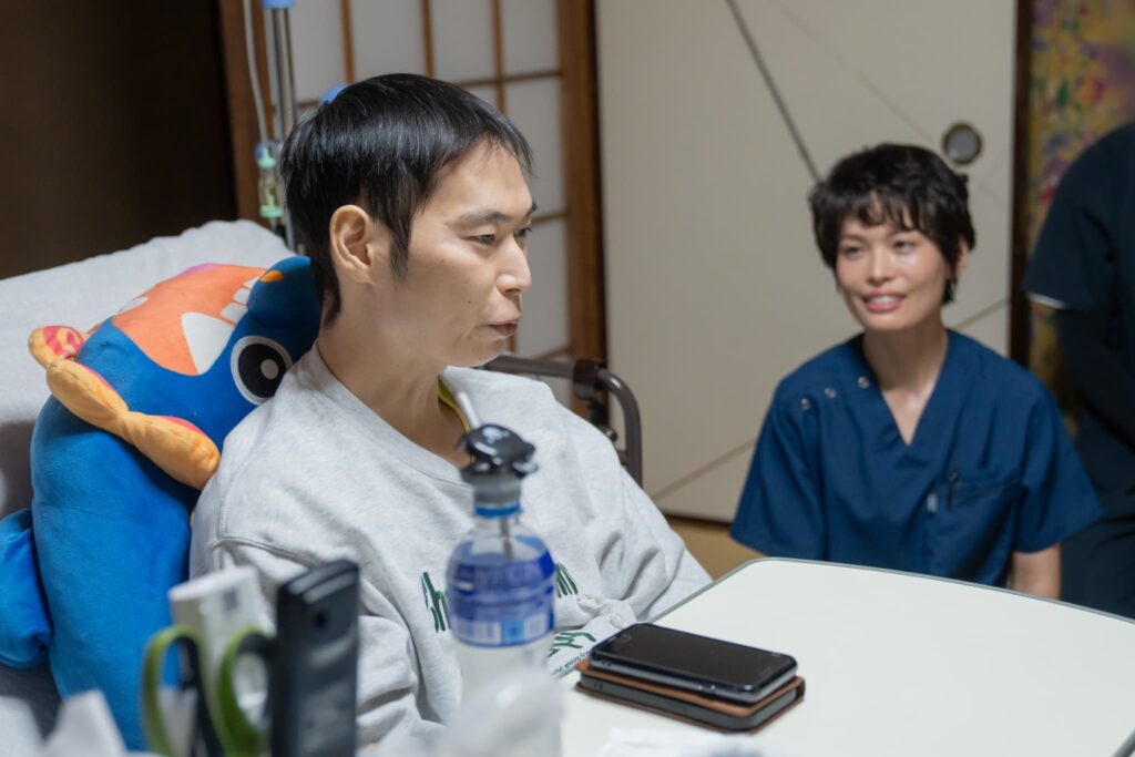 男性患者と医師