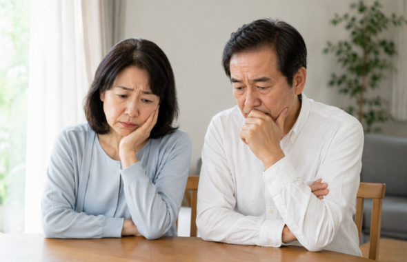 悩んでいる夫婦